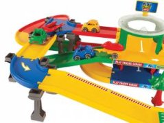 Mega garage and freeway set