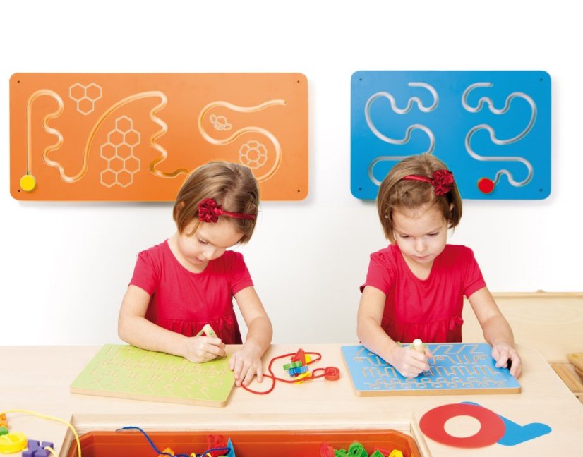 Dřevěná grafomotorická deska ZNAKY II